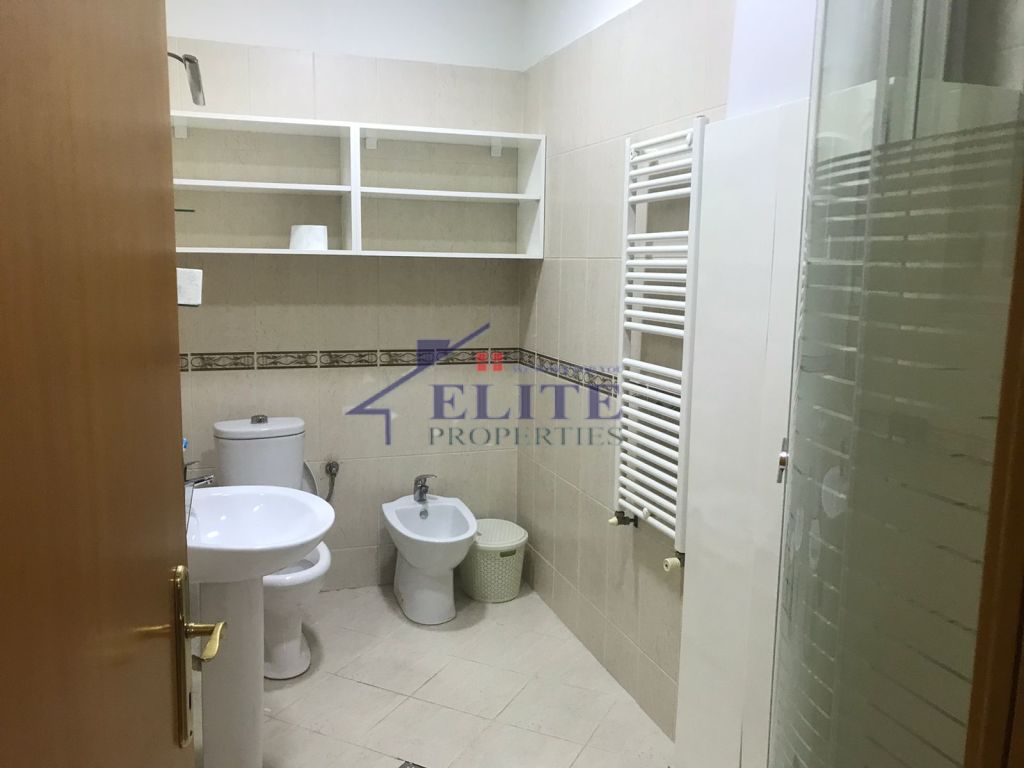 Kompleksi Kika 1, apartament 3+1 me qira