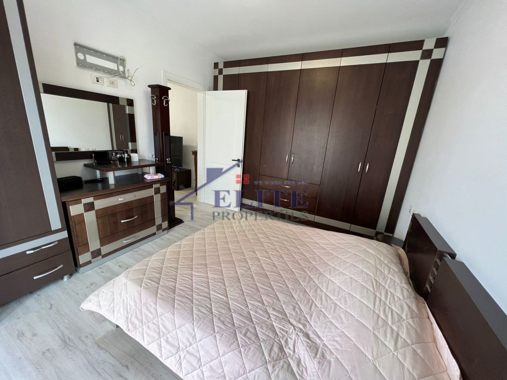 Ali Demi, apartament 1+1 ne shitje