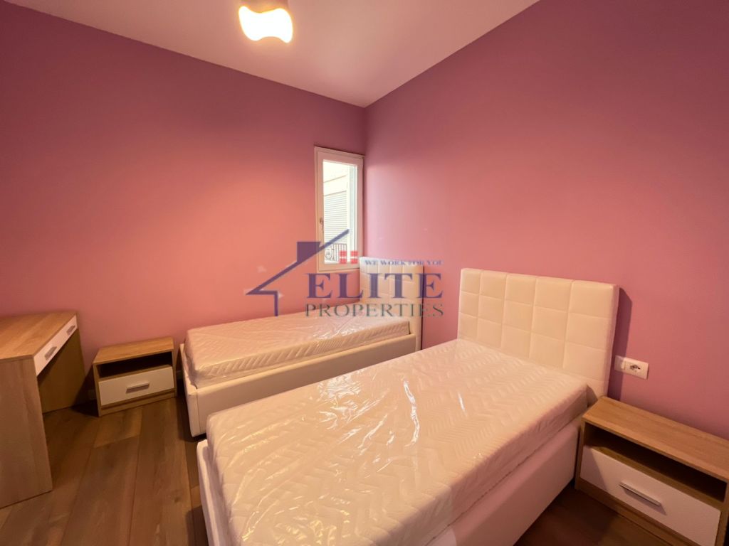 "Kopshti Botanik", penthouse per qera