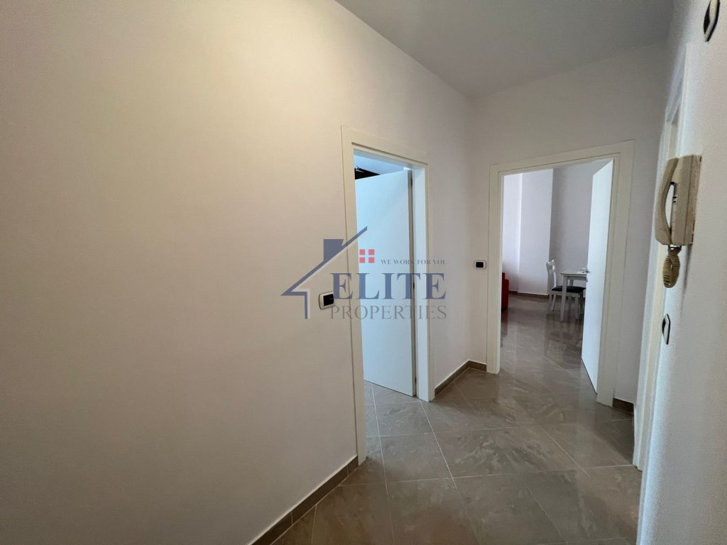 Ish-Bllok, apartament 1+1 me qira