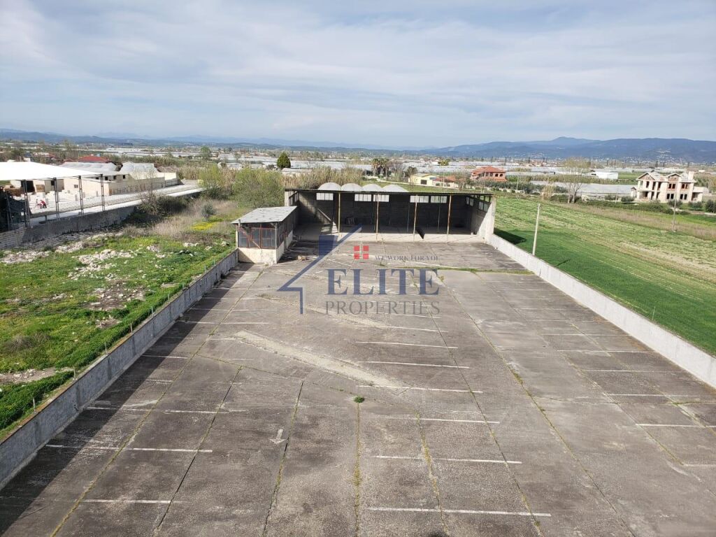 Business properties for sale in Berat