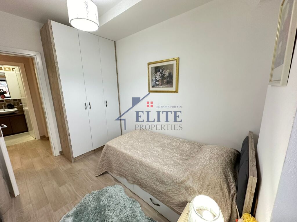 21 Dhjetori, apartament 2+1 me qira