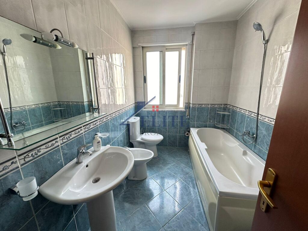 Don Bosko, apartament 1+1 me qira