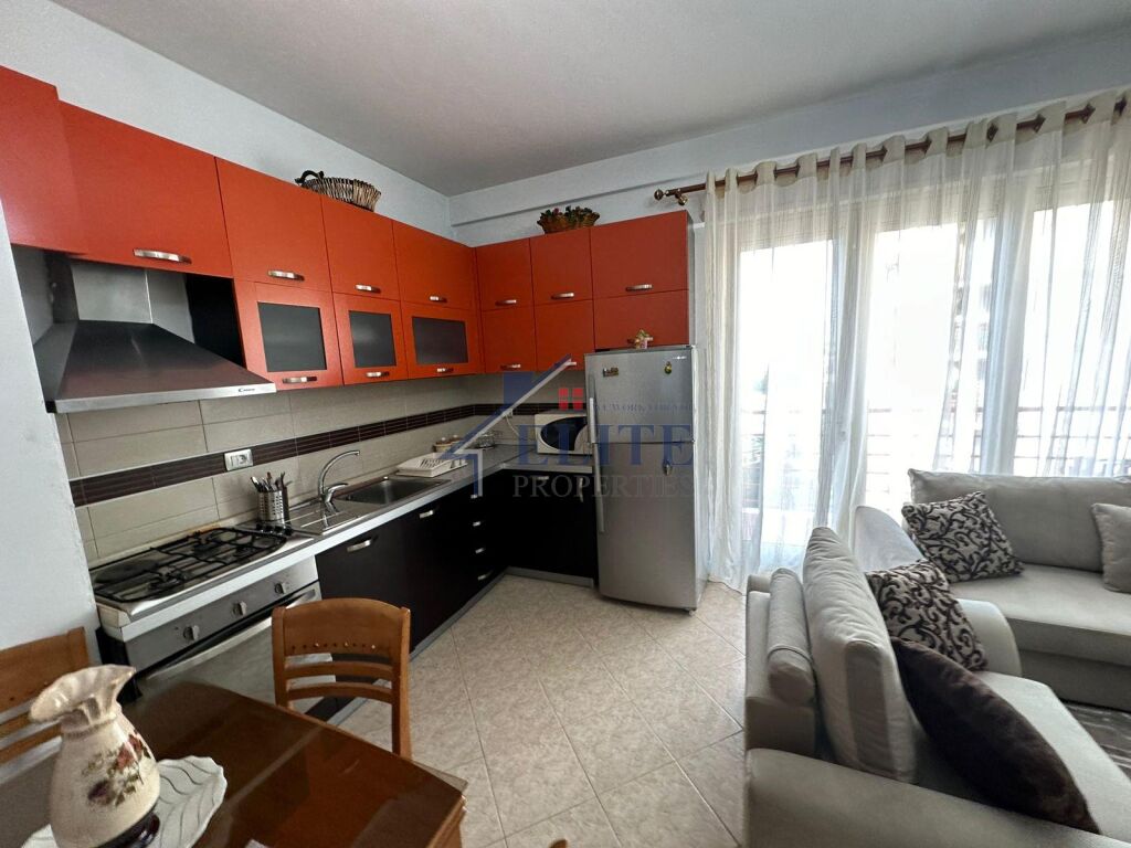 Don Bosko, apartament 1+1 me qira