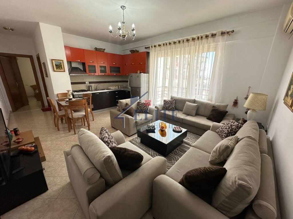 Don Bosko, apartament 1+1 me qira