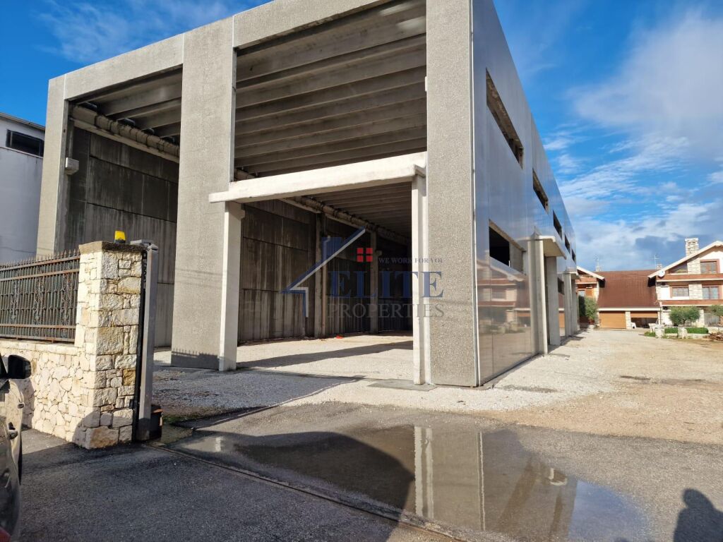Warehouse for sale in Xhafzotaj