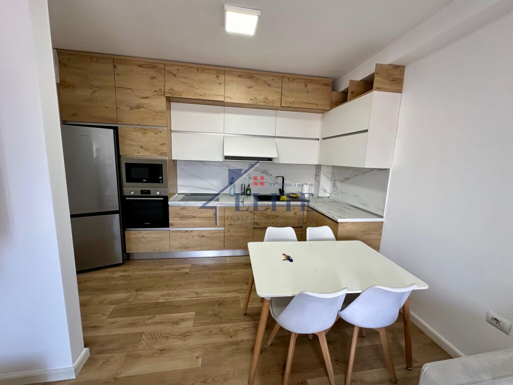 Kompleksi Panorama, apartament 2+1  me qira