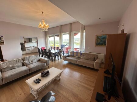 Artificial Lake of Tirana, three bedroom apartment for rent