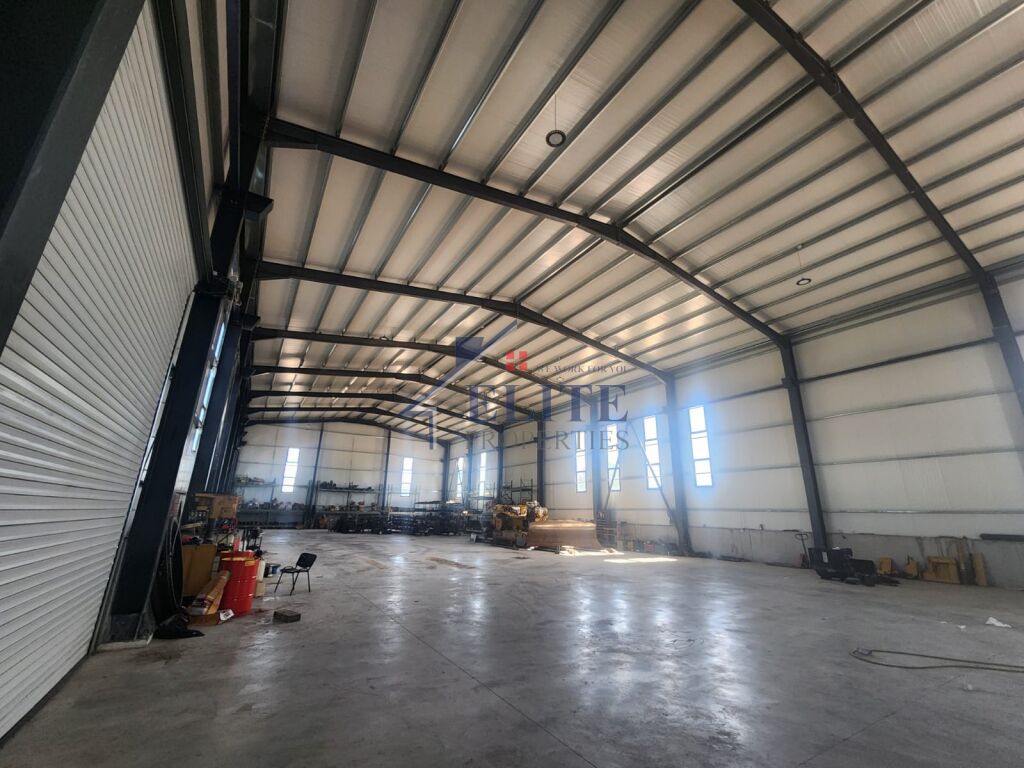 Fushë-Prezë, warehouse for rent