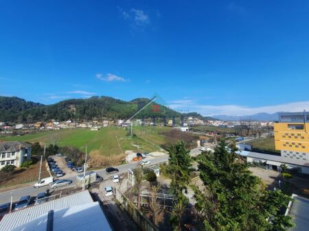 Vaqarr, warehouse for sale