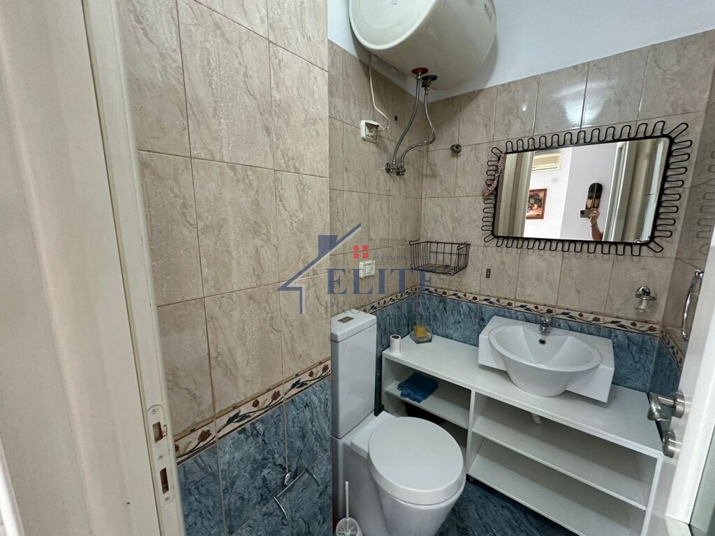 Ish- Ekspozita, apartament 2+1 me qira