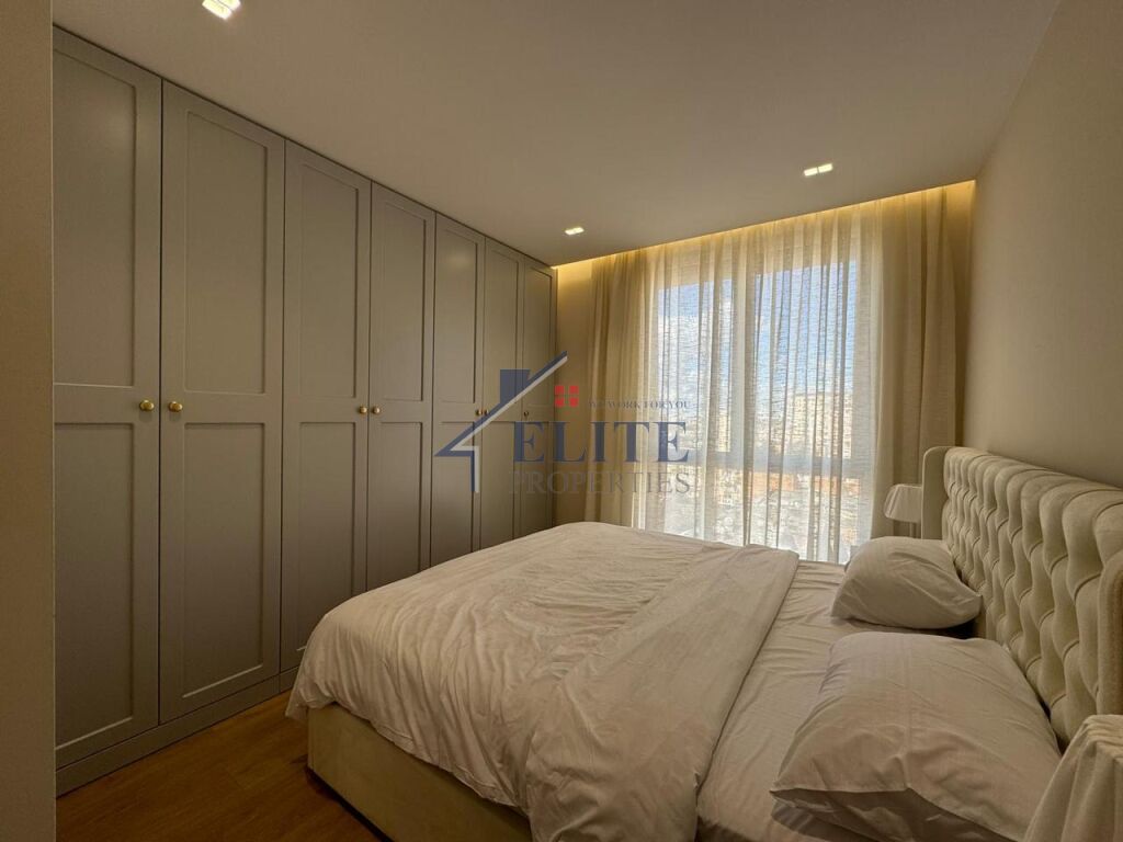 21 Dhjetori, apartament 2+1 me qira