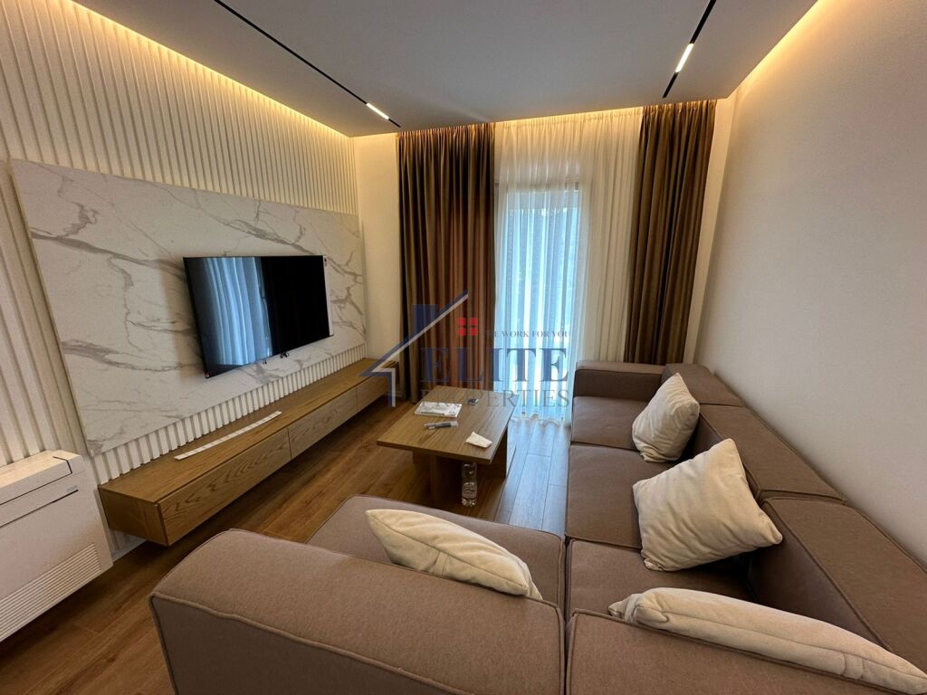 Kopshti Botanik, apartament 1+1 me qira