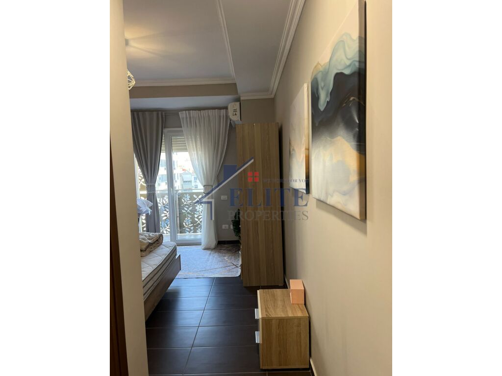 Ring Center, two bedroom apartment for rent