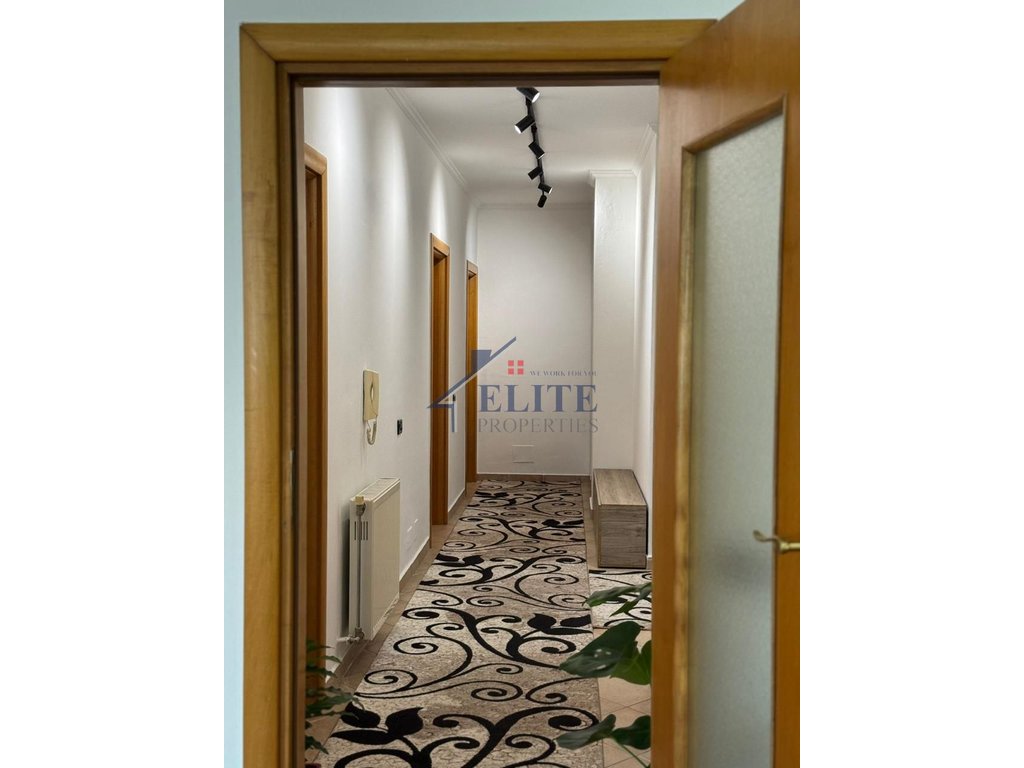 Kompleksi Kika 1, apartament 3+1 me qira