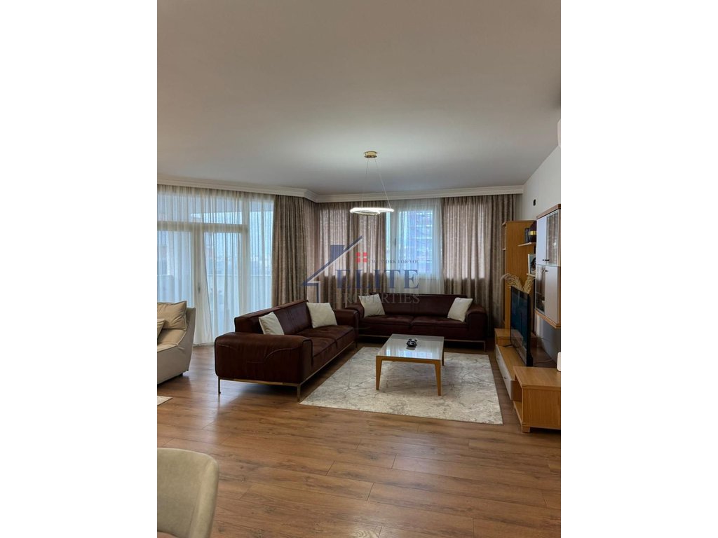Kompleksi Kika 1, apartament 3+1 me qira