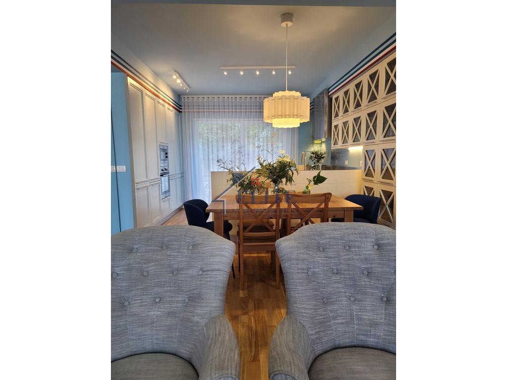 Kodra e Diellit 2, apartament 3+1 me qira