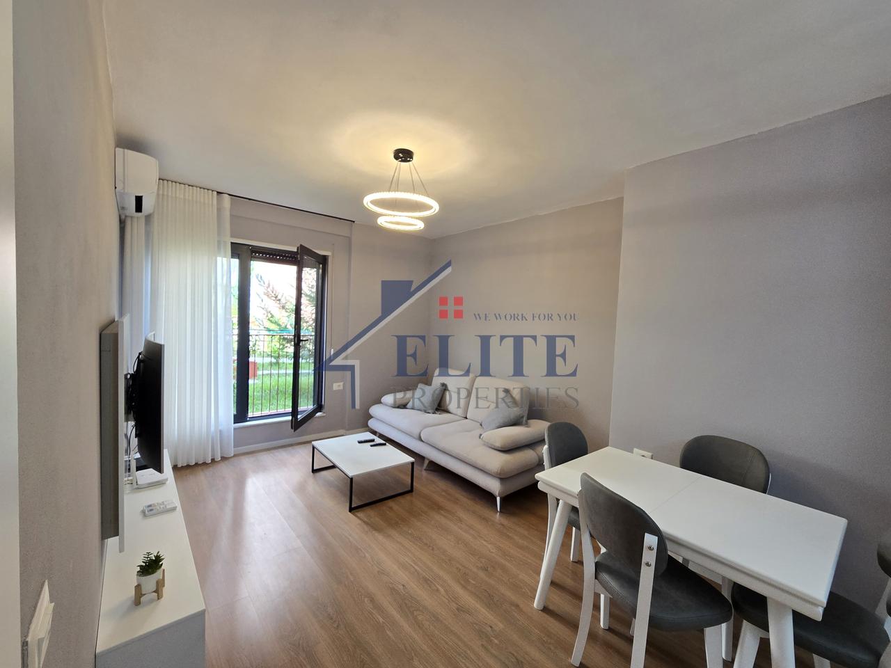 Kopshti Botanik, apartament 1+1 me qira