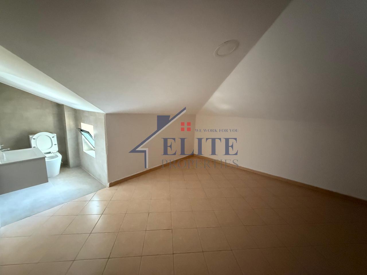 Sauk, 3-story villa for rent