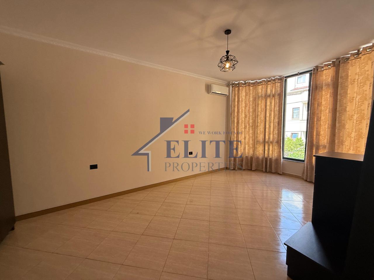 Sauk, 3-story villa for rent