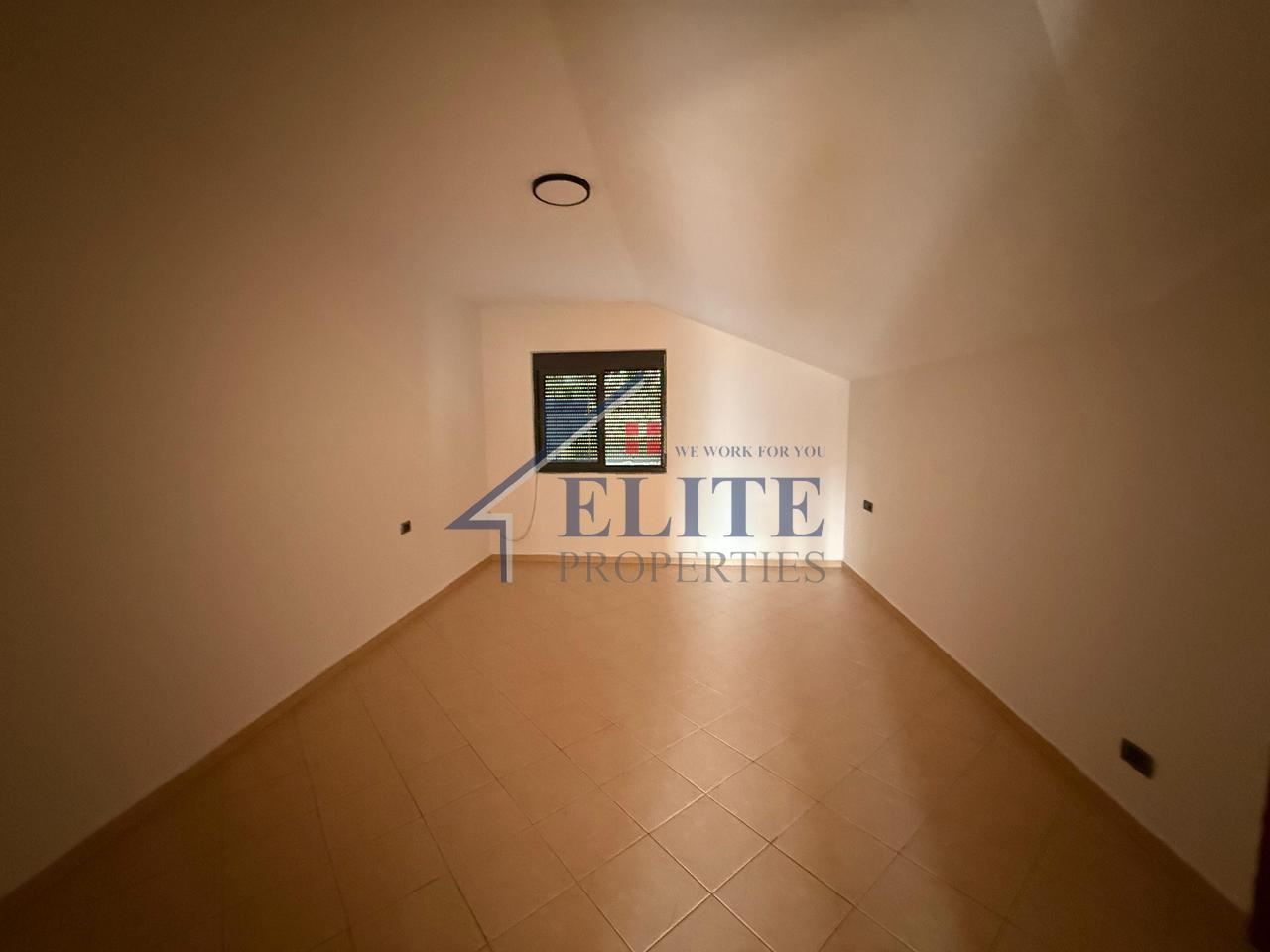 Sauk, 3-story villa for rent