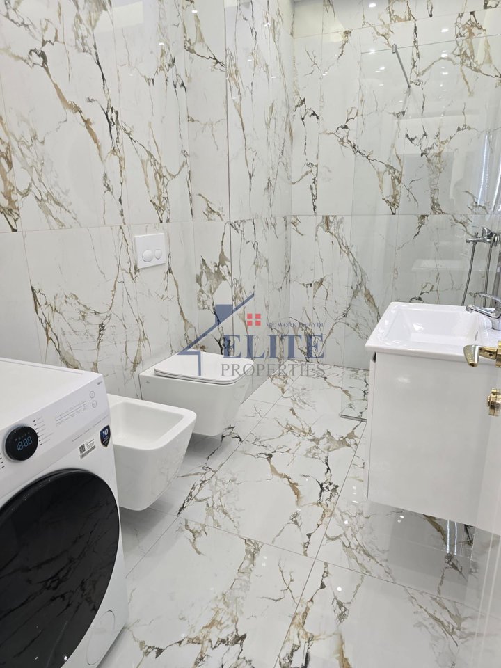 Paskuqan  - apartament 1+1 me qira