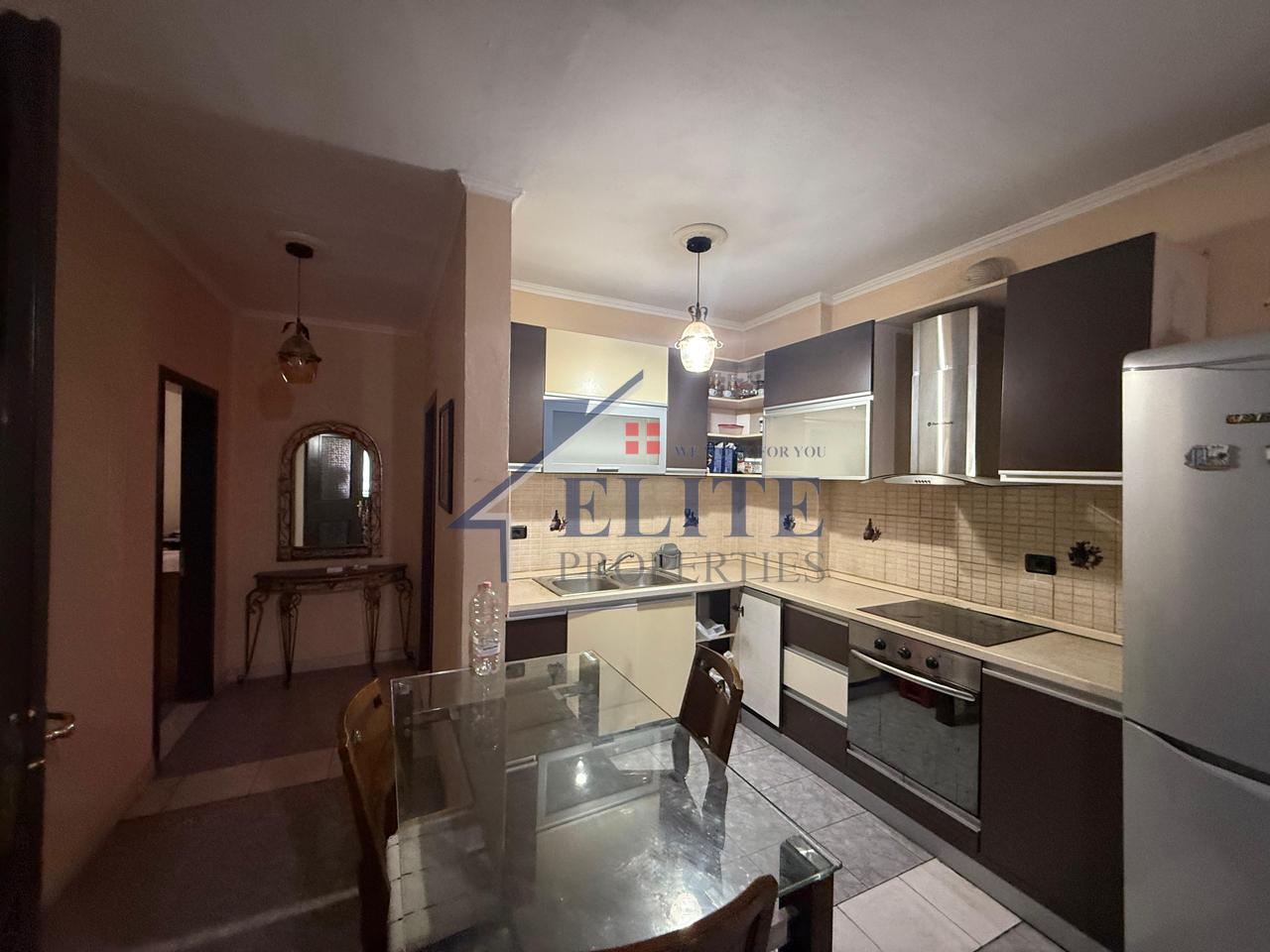 Komuna e Parisit, 2+1 apartment for rent