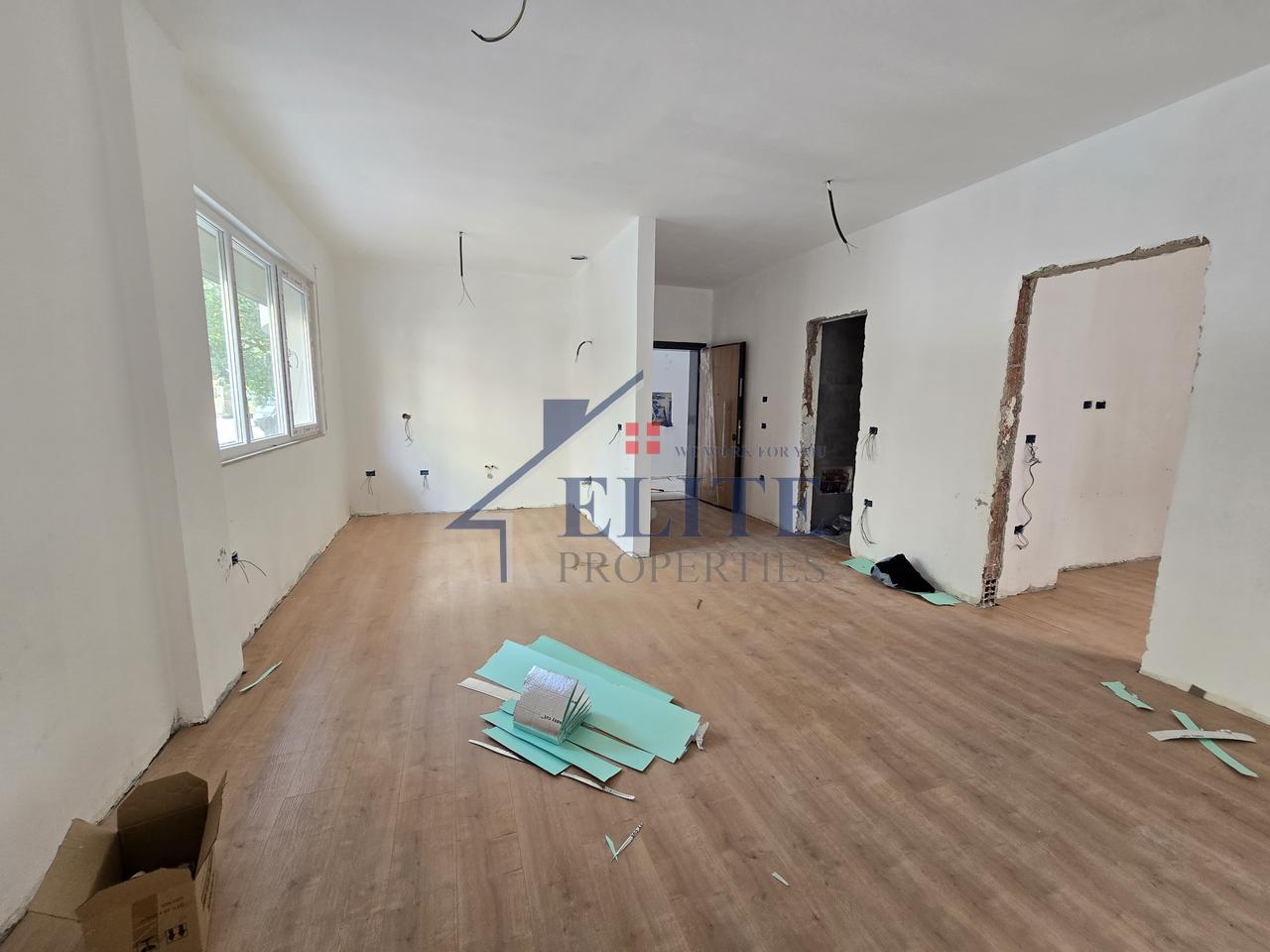 Eleonora Selitë, apartament 1+1 në shitje