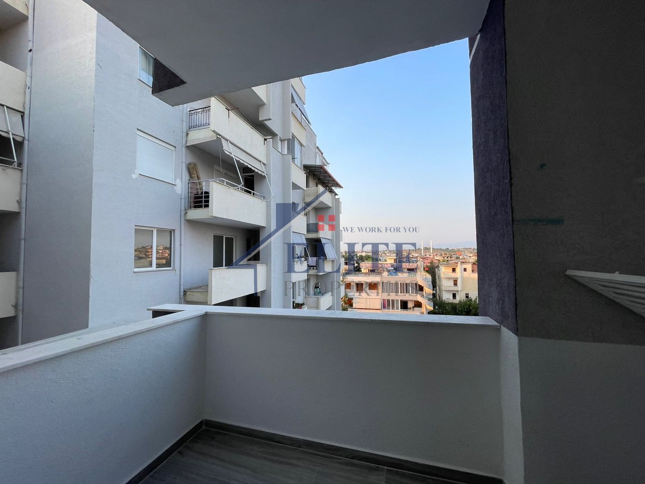 Spiaggia di Durrës, appartamento 1+1 in affitto