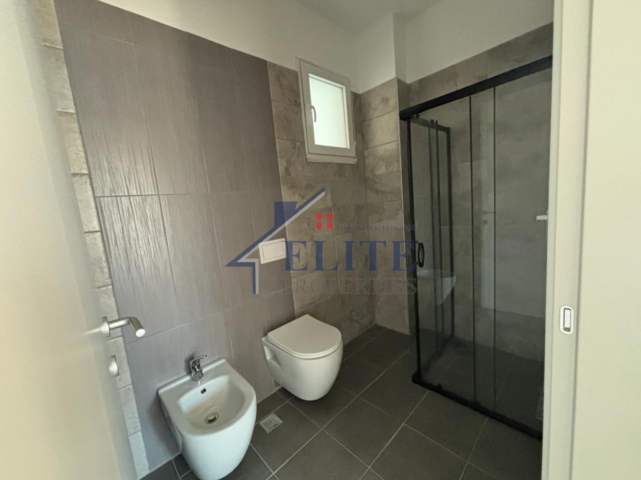 Trio Tower, Tirana – modern 2+1 apartment for rent