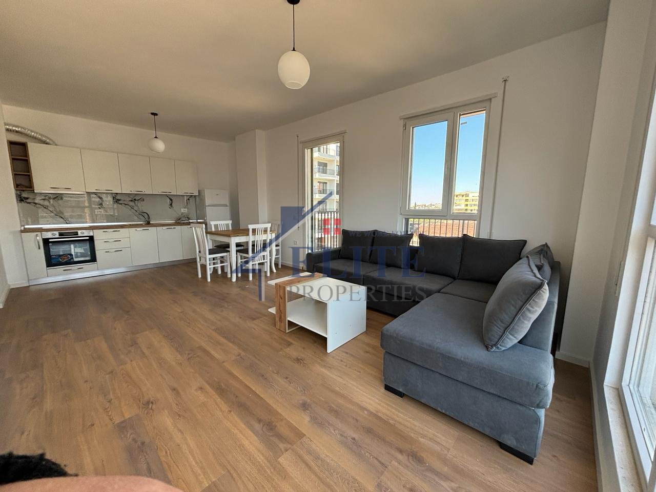 Trio Tower, Tirana – modern 2+1 apartment for rent