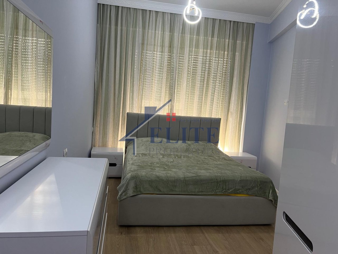 Bulevardi i Ri, Kompleksi Marga 2 –  apartament 2+1 me qira