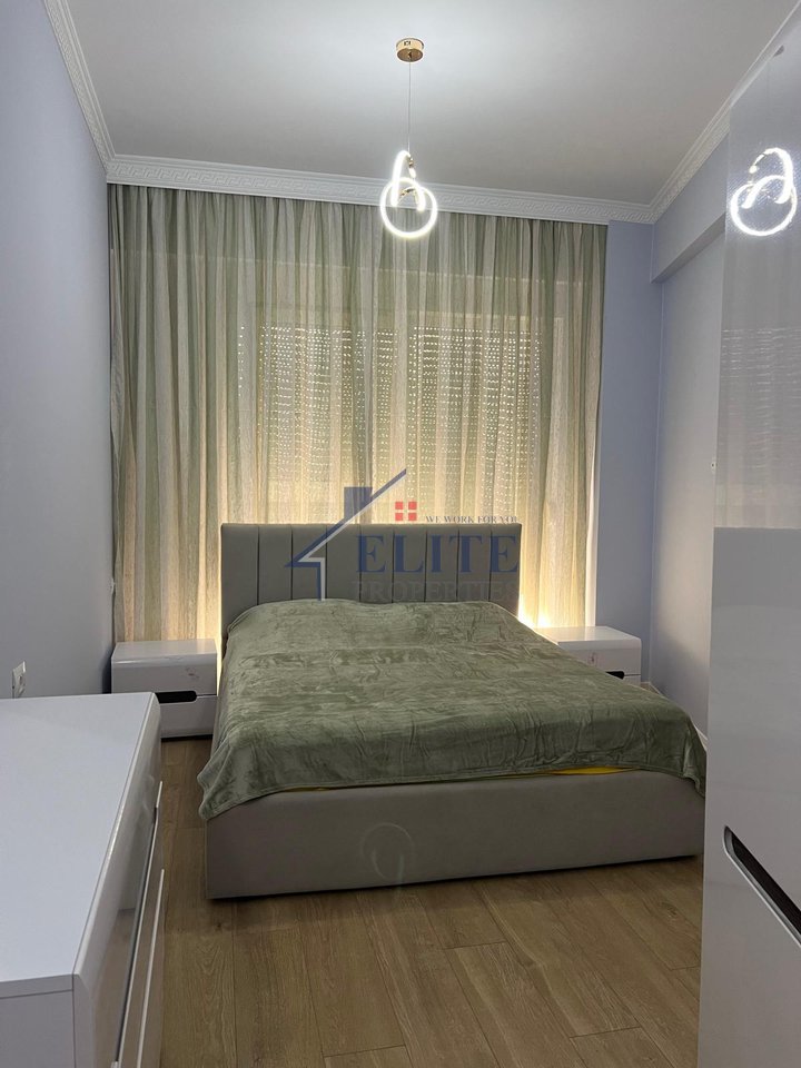 Bulevardi i Ri, Kompleksi Marga 2 –  apartament 2+1 me qira