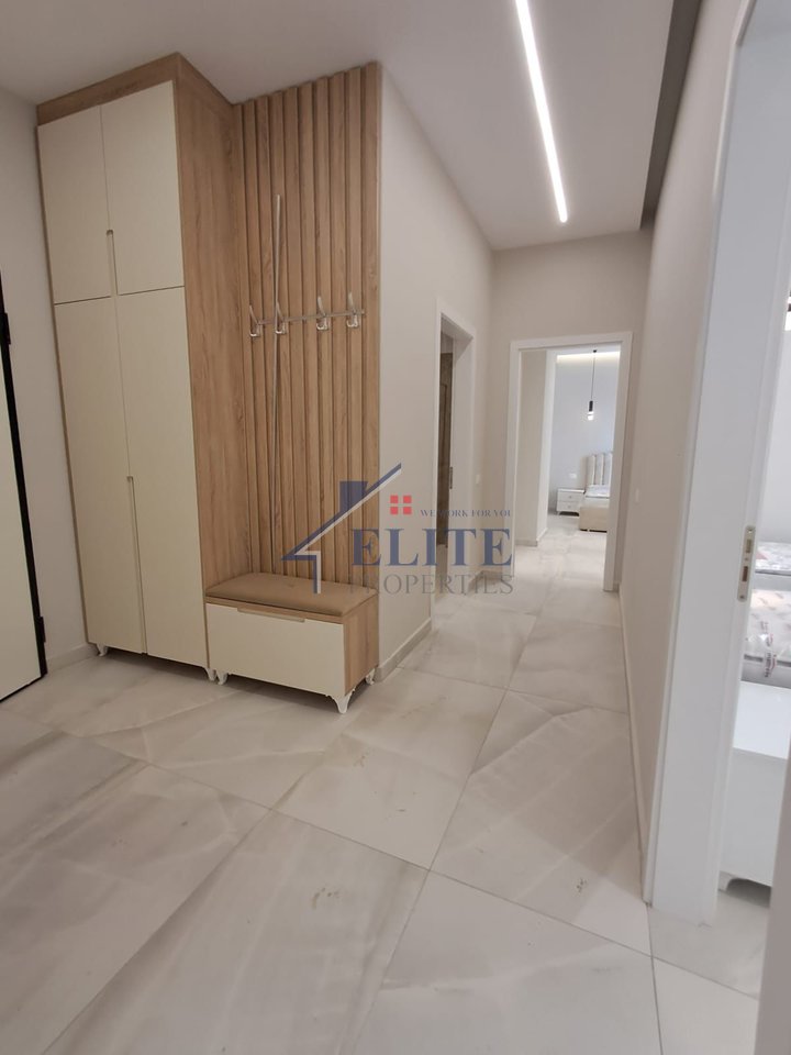 Ish UET-ja, apartament 2+1 me qira