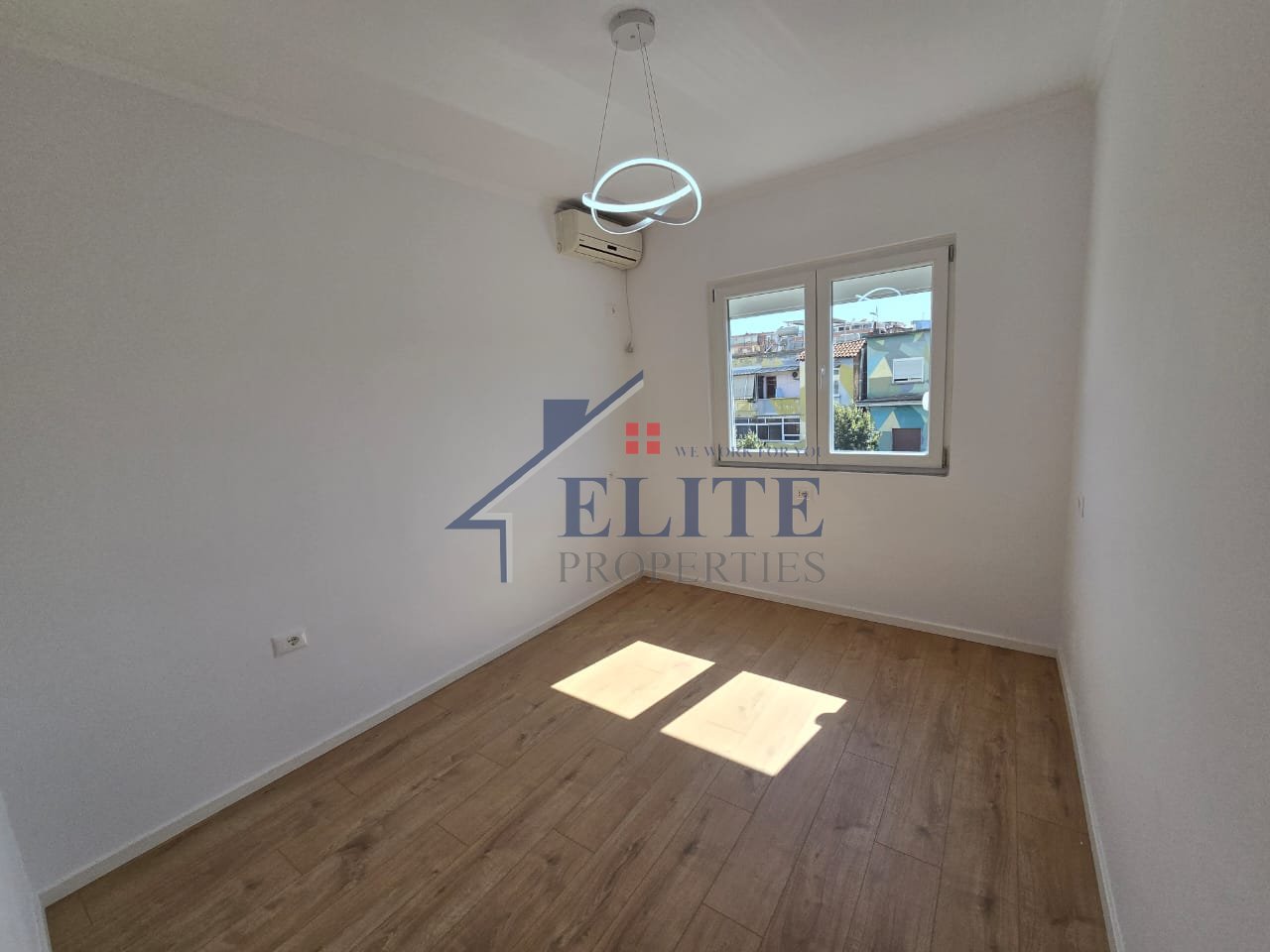 Rr. Bardhyl, apartament 2+1 në shitje