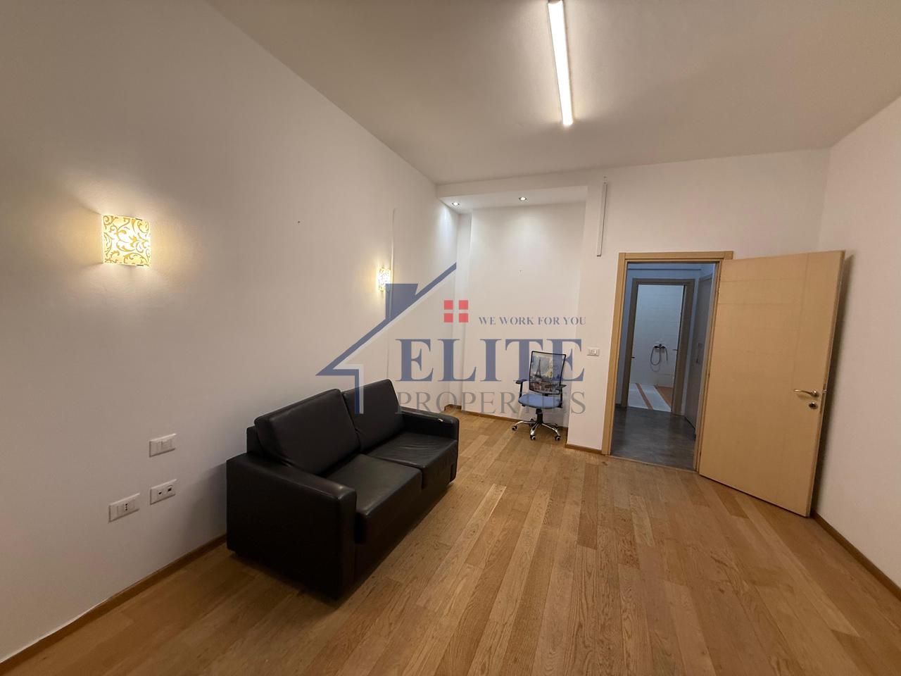 Garda e Republikes se Shqiperise, zyre me qira