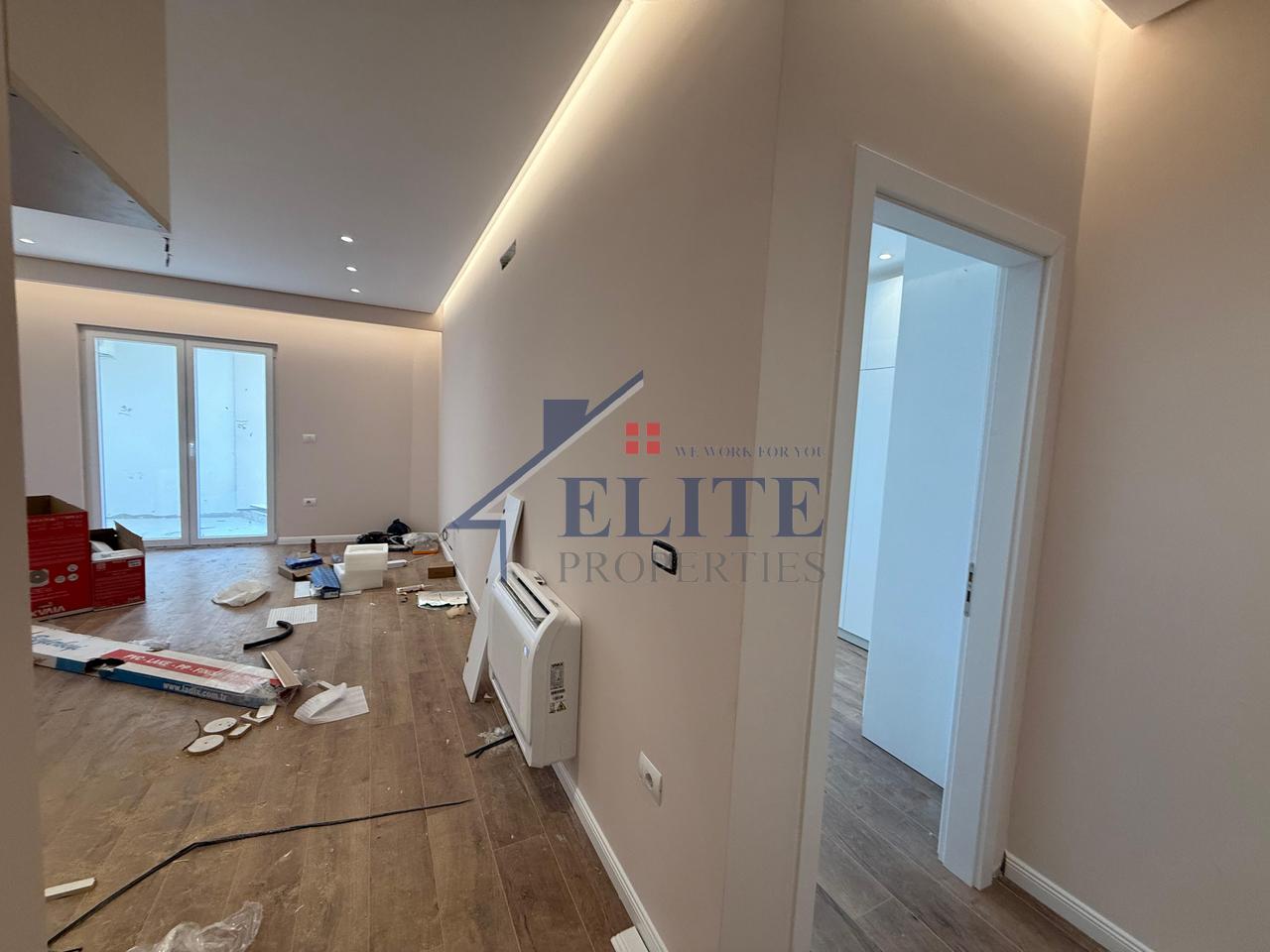 Zogu i Zi, apartament 1+1 me qira