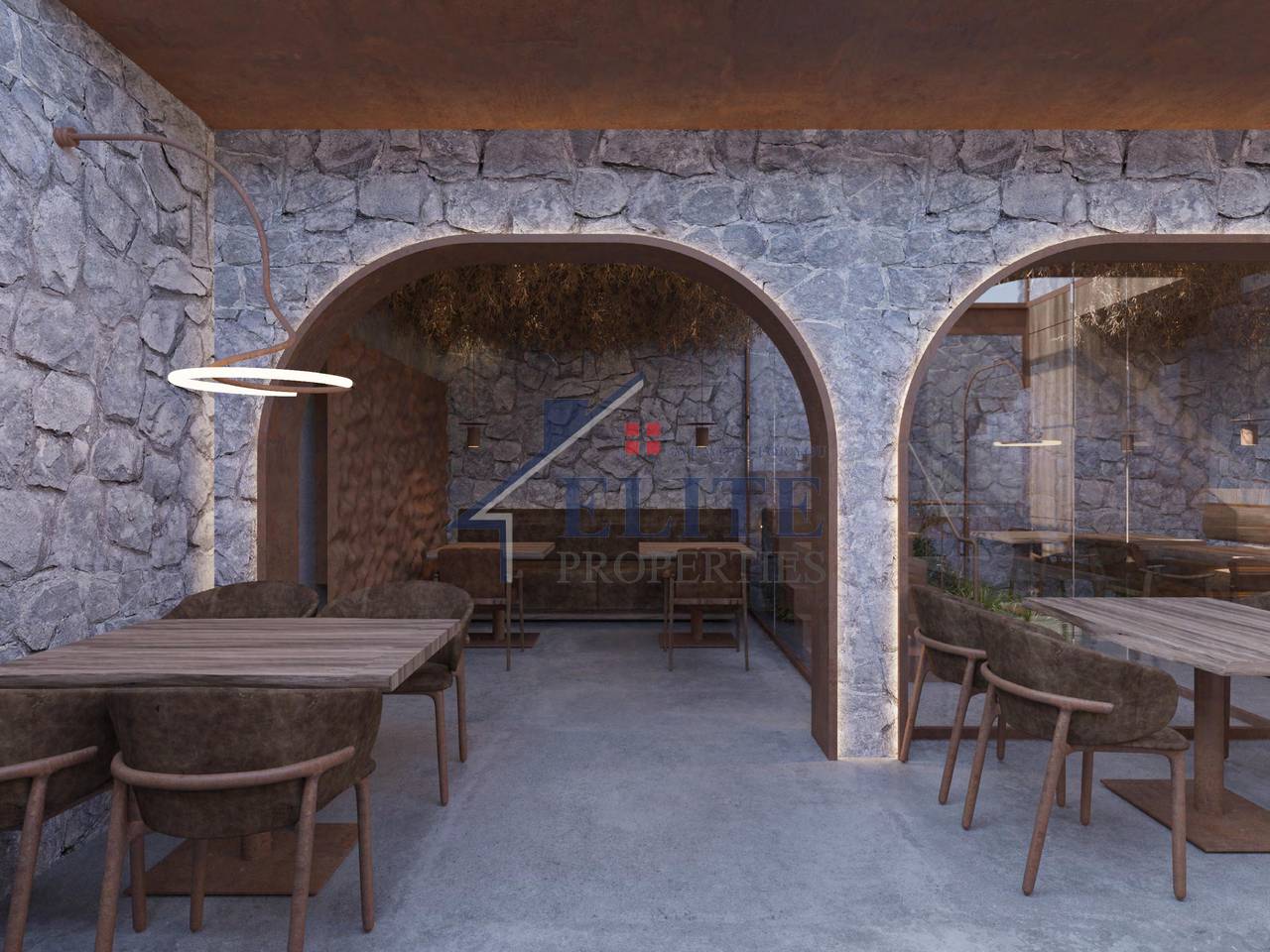 Korçë, hotel for sale