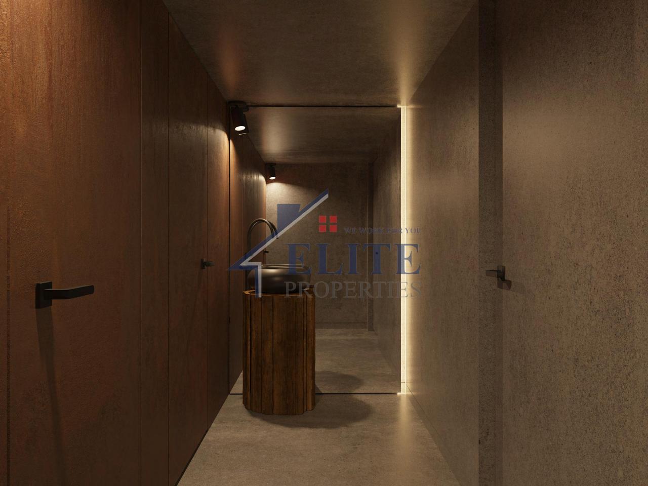 Korçë, hotel for sale