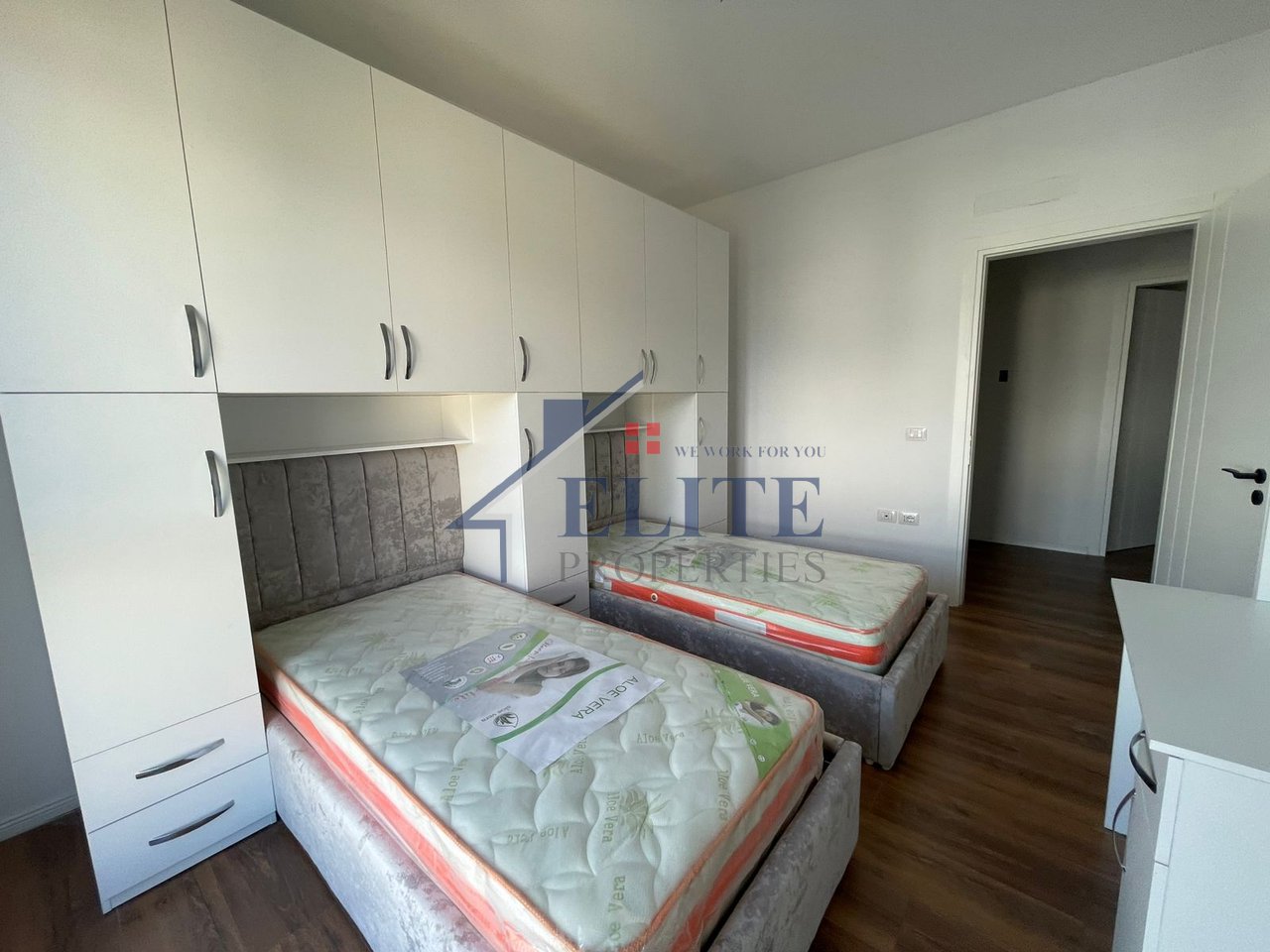 Kamëz, apartament 2+1 me qira
