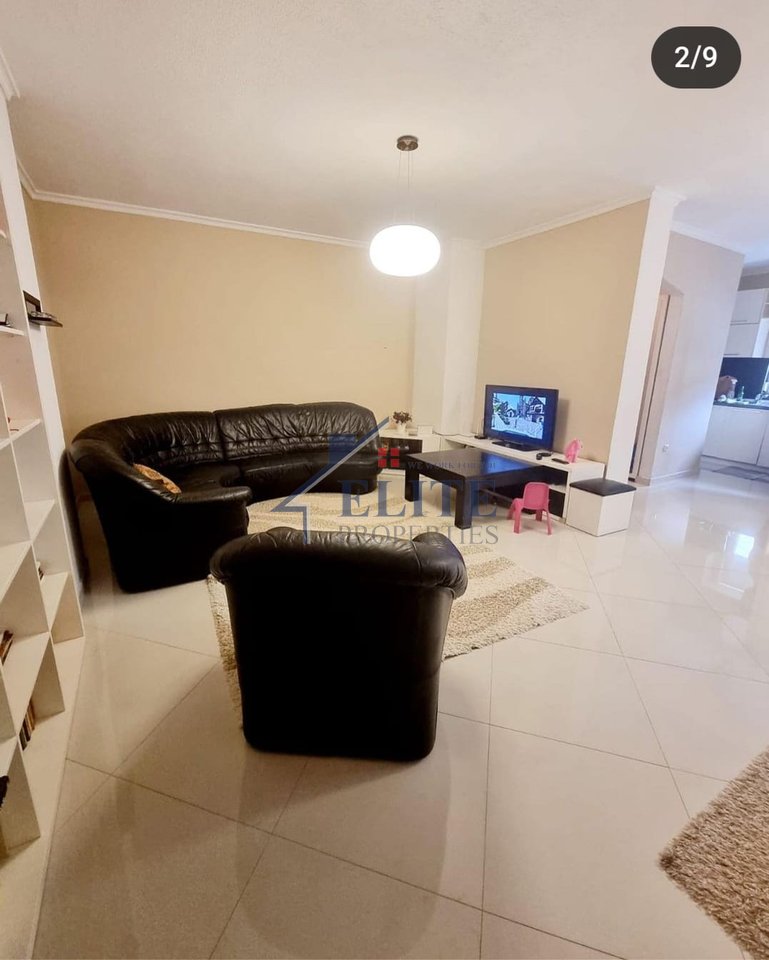Kavaja Road – 3+1+2 apartment for rent