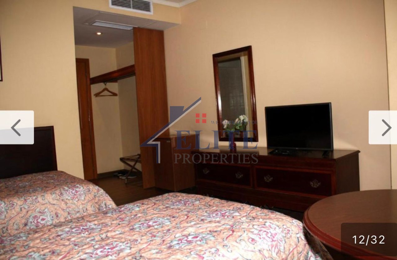 Korçë, hotel for sale