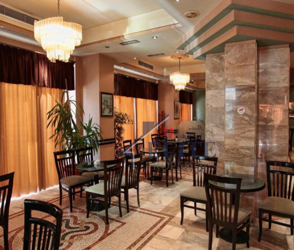 Korçë, hotel for sale