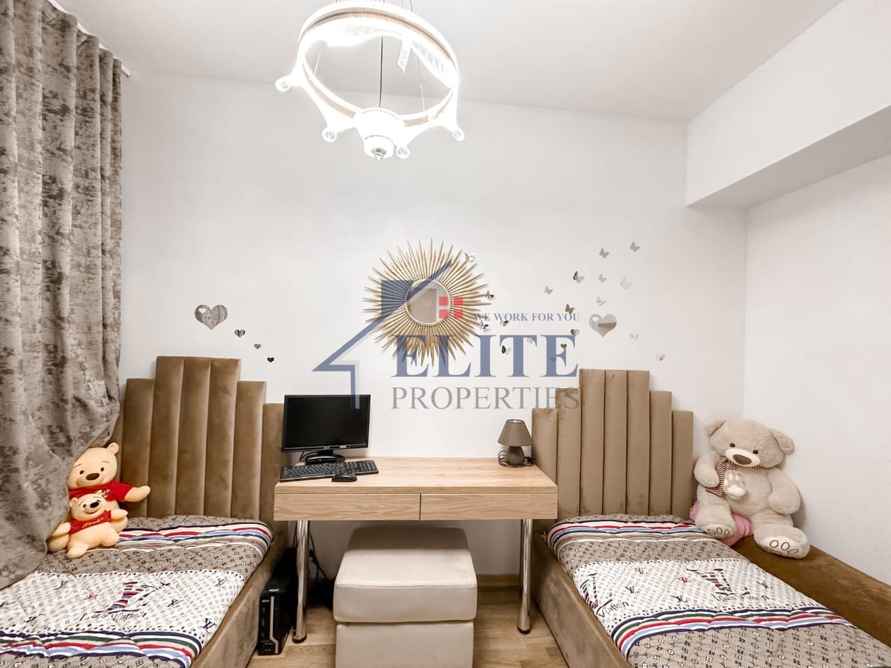 Botanical Garden, three bedroom apartment for sale