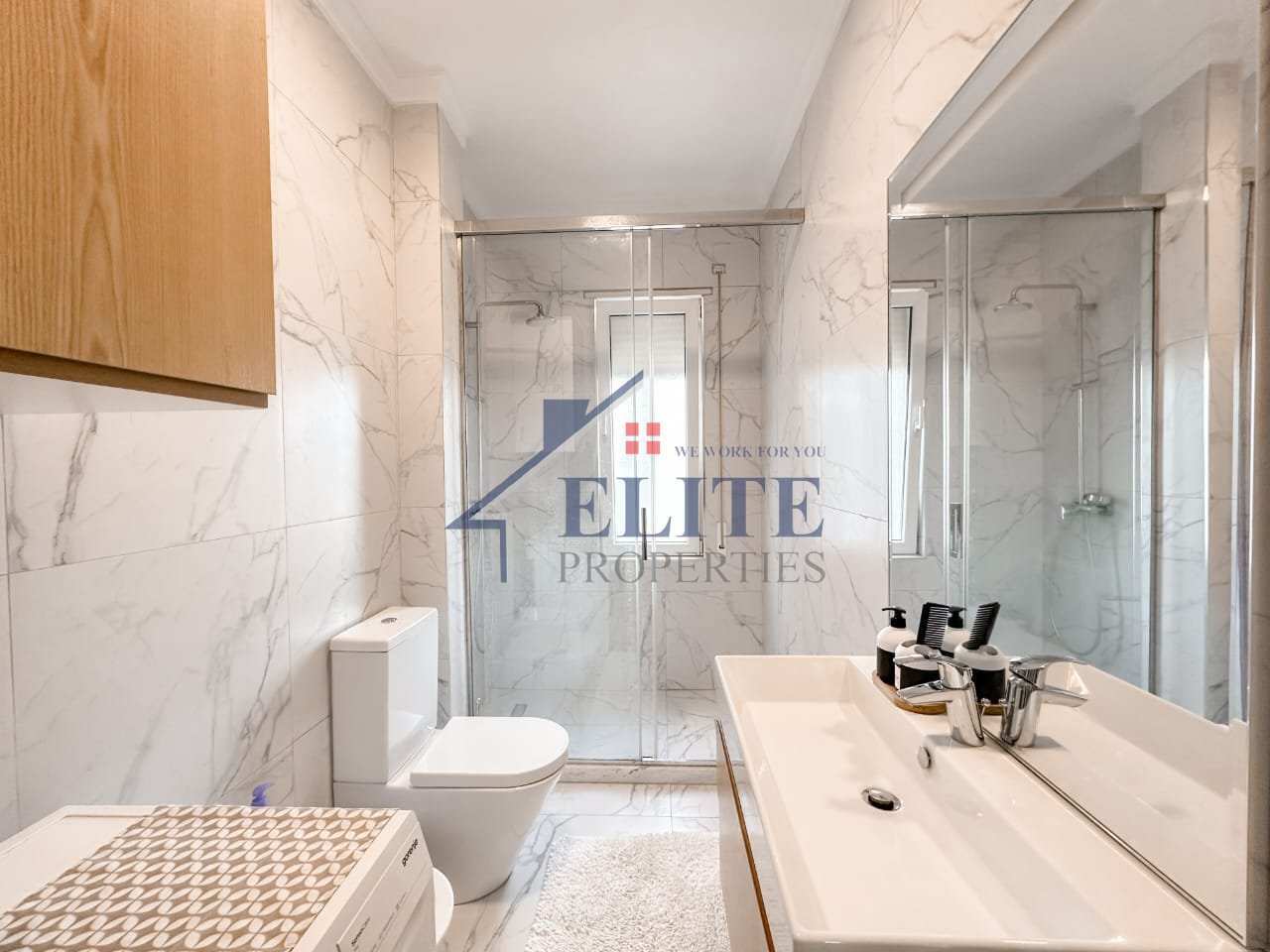 Botanical Garden, three bedroom apartment for sale