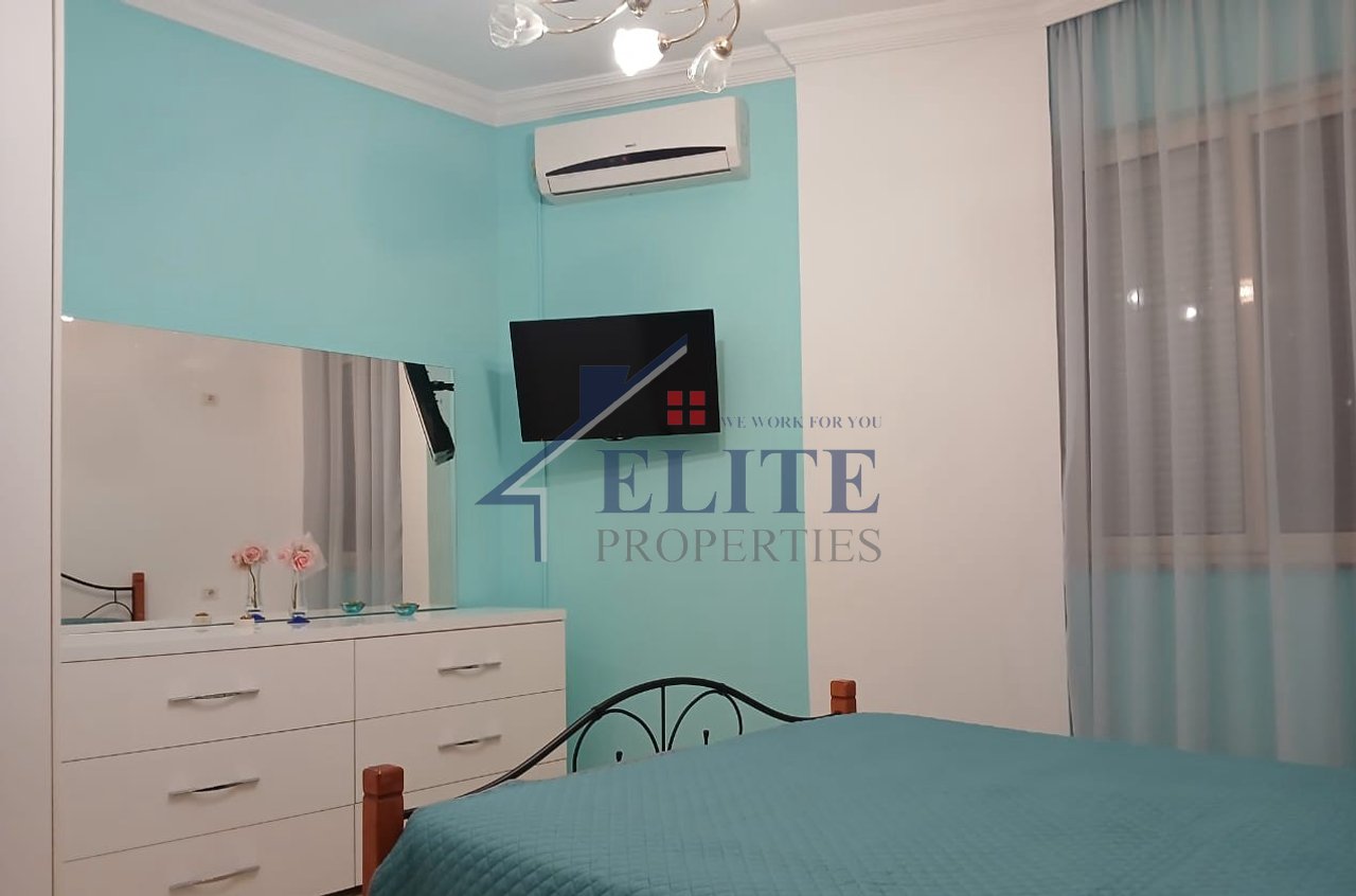 Fresku, Apartament 2+1 me qira