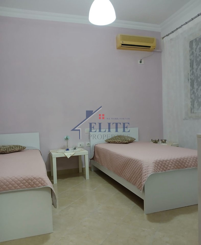 Fresku, Apartament 2+1 me qira