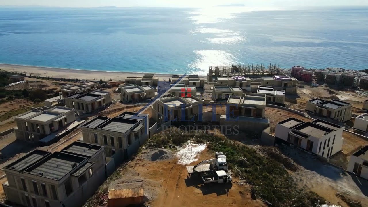 San Nicolas Palase, vilë në shitje