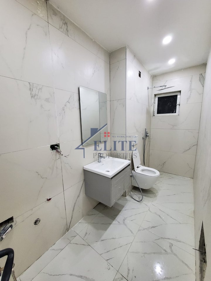 Komuna e Parisit, apartament 1+1 në shitje