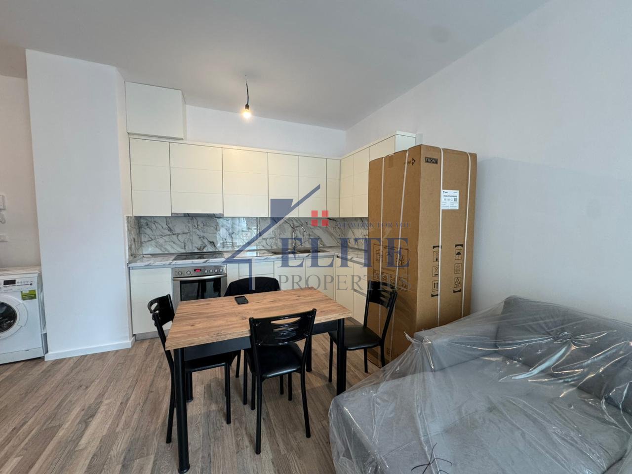 Ish Fusha e Aviacionit, apartament 1+1 me qira